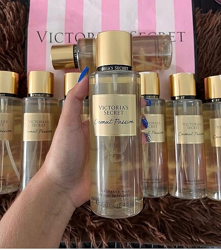 Victoria secret vucüt spreyi