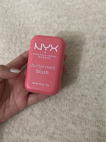 Nyx buttermelt allık