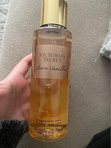 Victoria secret vücut spreyi