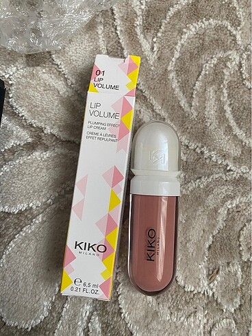 Kiko lip volume