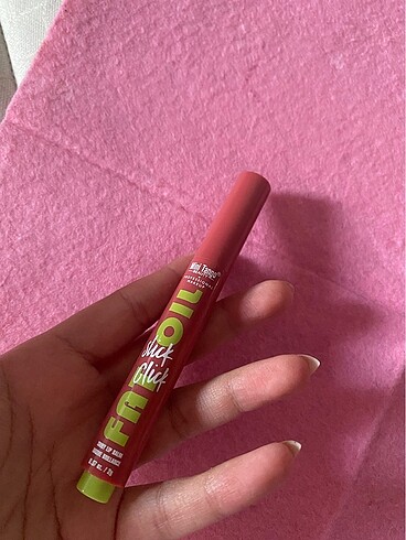 Beden Nyx fat oil muadili stick gloss
