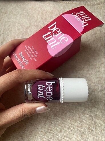 Benefit Benefit tint allık
