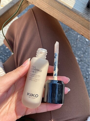 Kiko kapatıcı fondöten