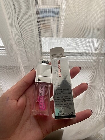 Dior lip glow oil dudak yağı