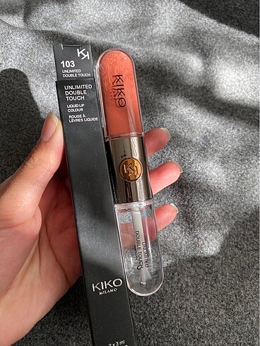 Kiko çift taraflı lipgloss ruj