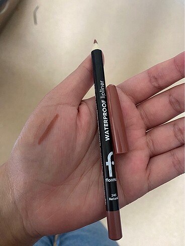 Flormar dudak kalemi