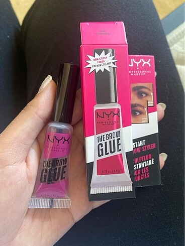 NYX Nyx kaş sabitleyici jel