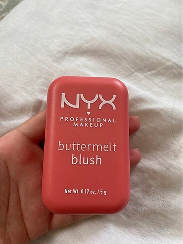 Nyx buttermelt allık
