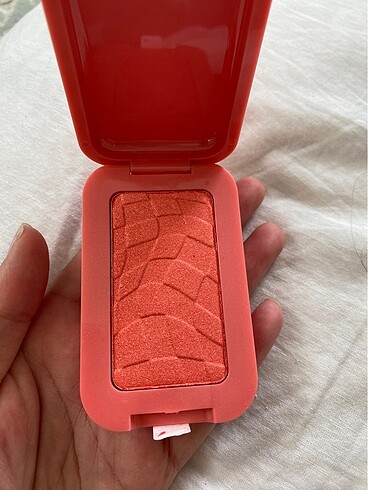 NYX Nyx buttermelt allık