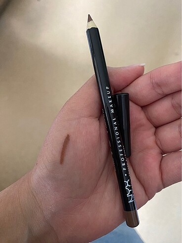 Nyx dudak kalemi