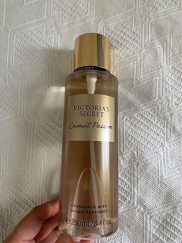 Victoria secret vucüt spreyi