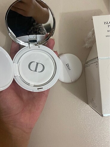  Beden Dior cushion fondöten