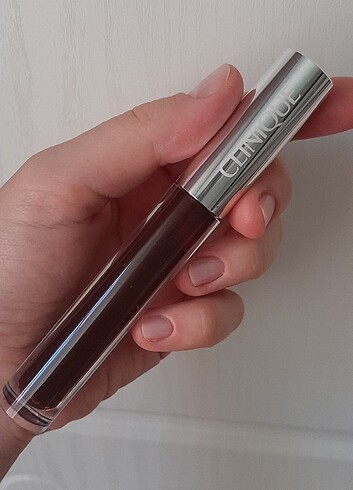 Clinique black honey gloss. 