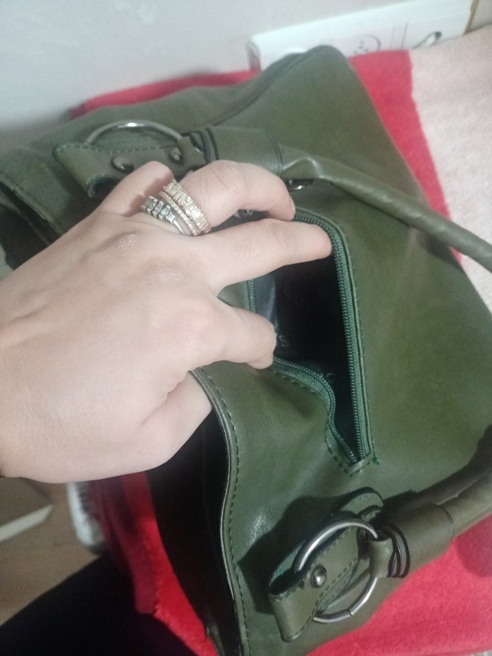 Tokalı Biker Tarzı Deri Kadın Çanta - Görsel 3