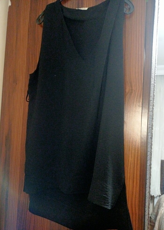 Bluz içine gömlekle kombinlemistim boulede kulanilir  - Görsel 2