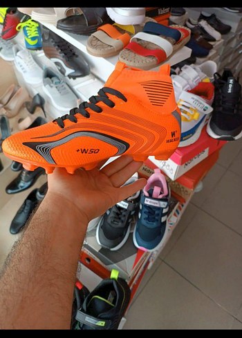 Diğer Turuncu Erkek Futbol Ayakkabısı Velcro Bağcıklı