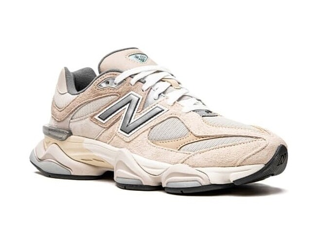 New Balance 9060 Sea Salt