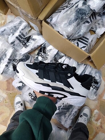 Adidas Niteball white Black ( Mağaza kalitesin de)