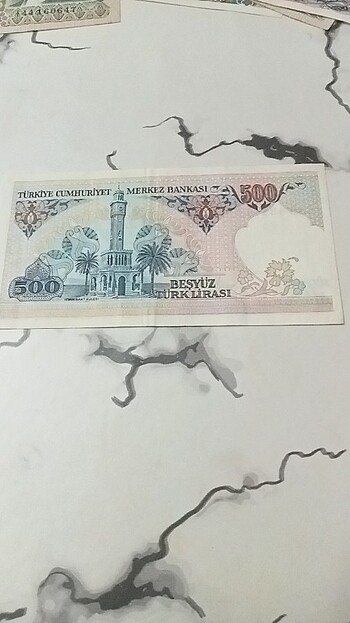  T.C. kağıt 500 T.L.