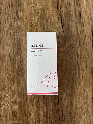 Missha spf 45.ürün hiç açılmadı kutuludur.son kullanma tarihi 11