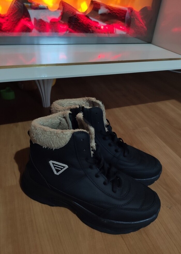 İçi Yünlü Bayan Bot - Görsel 2