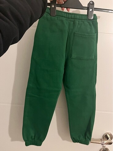 10 Yaş Beden zara erkek çocuk koyu yeşil eşofman altı