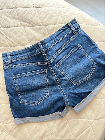 LC Waikiki Kadın Kot Şort