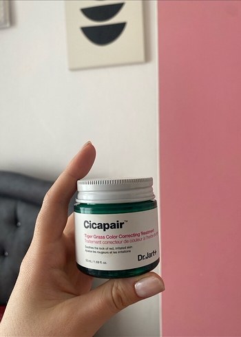 Dr.Jart+ Cicapair Renk Düzeltici Nemlendirici
