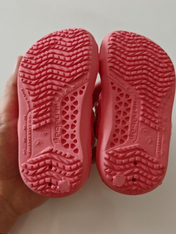 Sıfır Decathlon deniz havuz sandaleti - Görsel 4