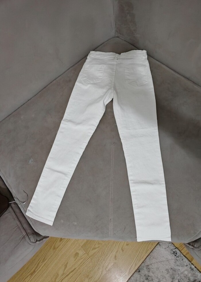 Kadın beyaz pantolon  - Görsel 2
