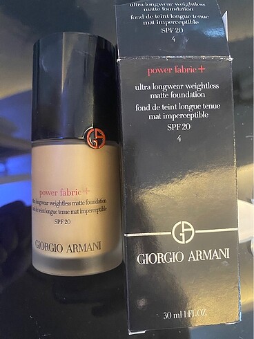 Armani Fondöten