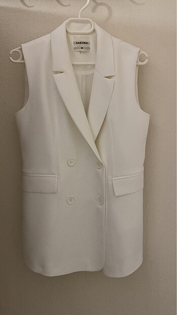 Beyaz blazer ceket