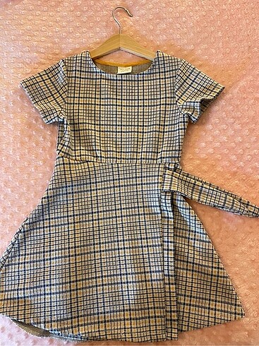 6 Yaş Beden çeşitli Renk Zara 6 yaş kız çocuk elbise 116cm