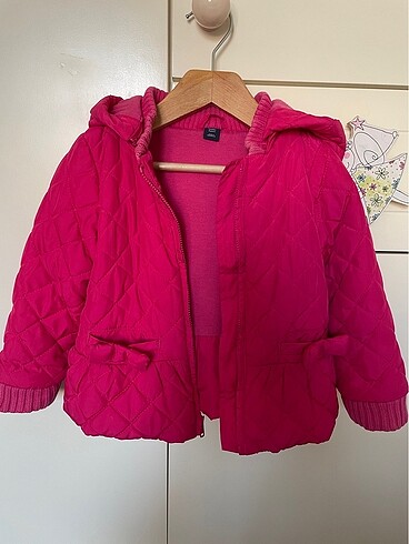 GAP-3 yaş kız mont