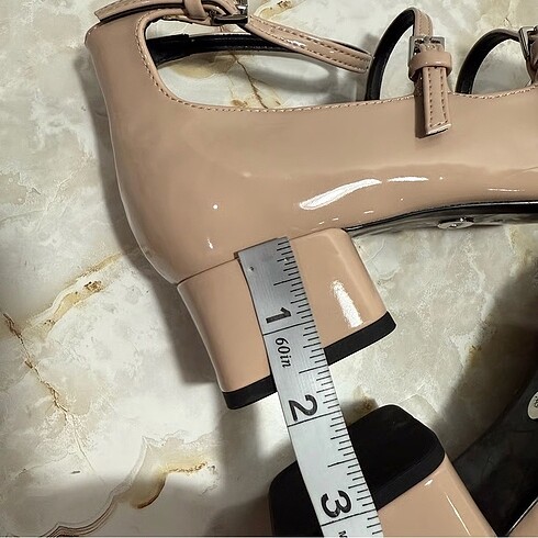 38 Beden ten rengi Renk Zara mary jane ayakkabı