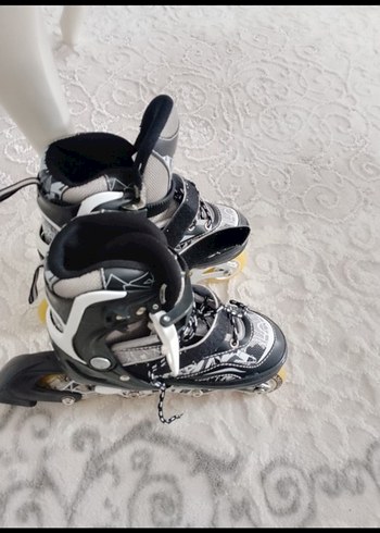 Delta Erkek Beyaz Yılan Desenli Biker Paten