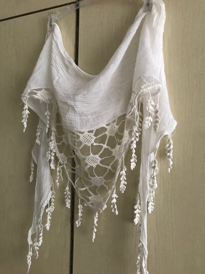 Dantel Detaylı Beyaz Keten Bohem Şal - Görsel 5