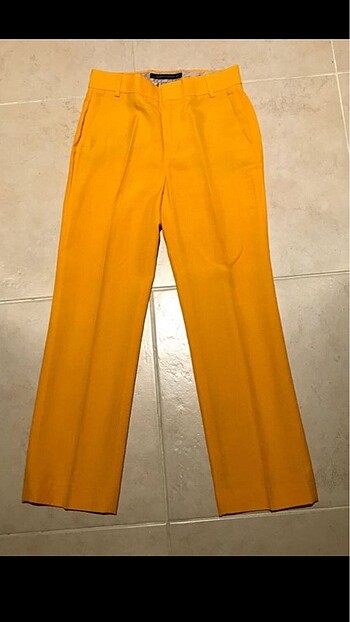 ZARA Pantolon