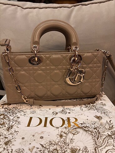 Dior Dior D Joy