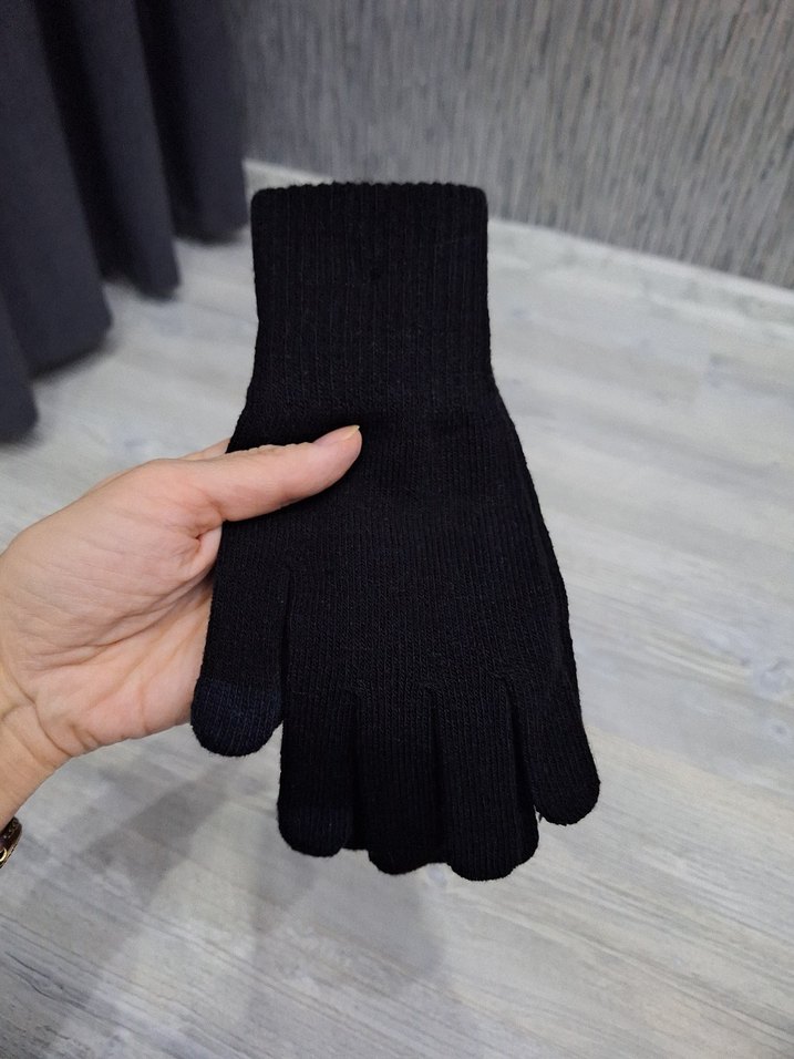 Siyah Örgü Kadın Eldiveni - Görsel 2