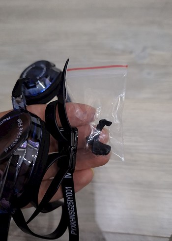 Fermuarlı Siyah Yüzücü Gözlüğü - Görsel 7