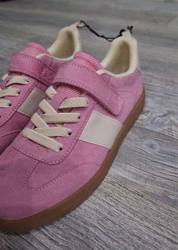 Kız Çocuk Pembe Cırt Cırtlı Spor Ayakkabı - Görsel 2