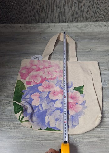 Bej Renkli Çiçek Desenli Kadın Bez Çanta - Görsel 3