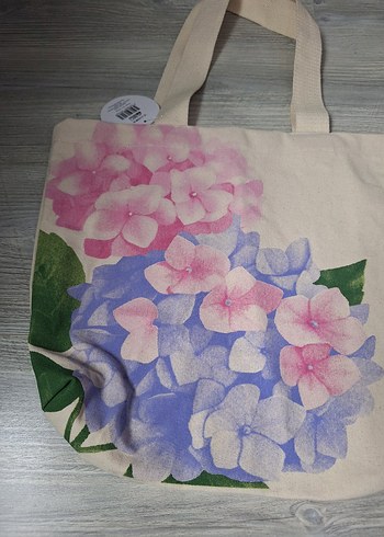 Bej Renkli Çiçek Desenli Kadın Bez Çanta - Görsel 4