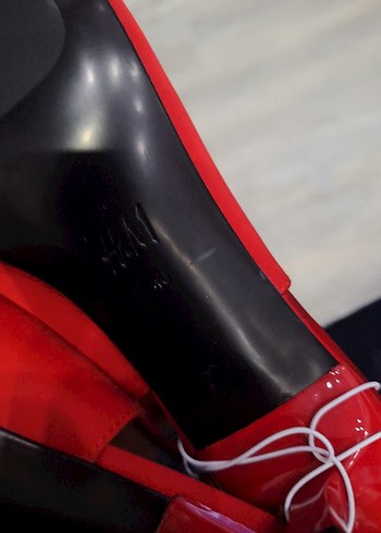 Kırmızı Tokalı Stiletto Kadın Ayakkabı - Görsel 7