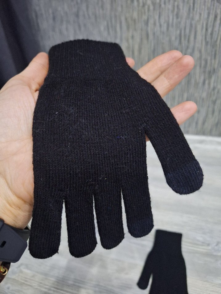 Siyah Örgü Kadın Eldiveni - Görsel 5