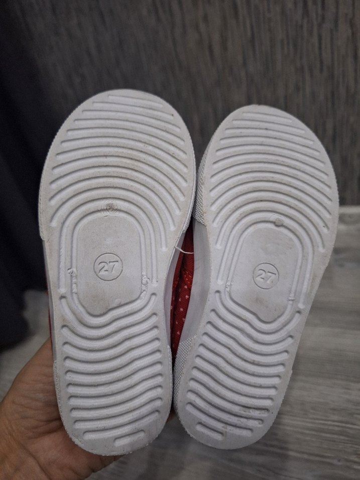 Kız Çocuk Nakışlı Kırmızı Spor Ayakkabı - Görsel 5