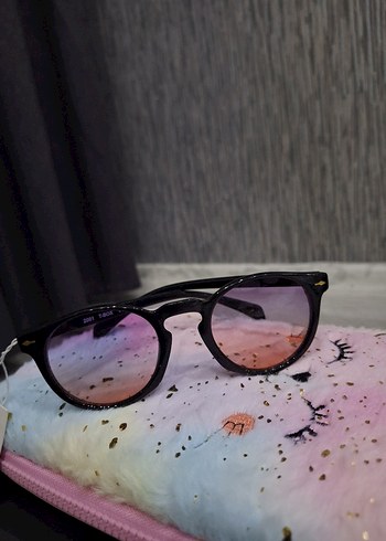 Parlak Çok Renkli Sokak Tarzı Kadın Gözlüğü - Görsel 4