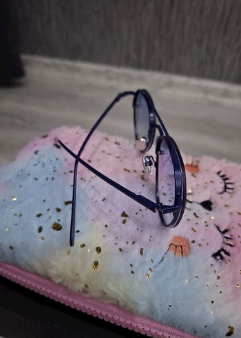 Koyu Mavi Transparan Kadın Gözlüğü - Görsel 2