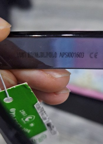 Şeffaf Koyu Gri Minimalist Kadın Güneş Gözlüğü - Görsel 5